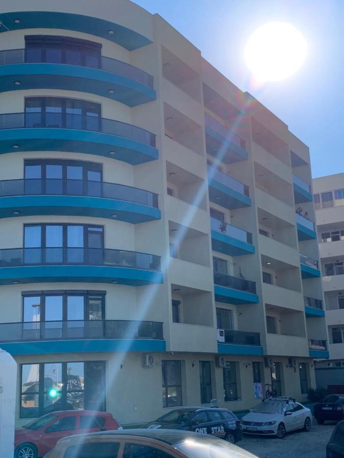 Sunrise Holiday Apartment - Mamaia Nord Năvodari Екстериор снимка