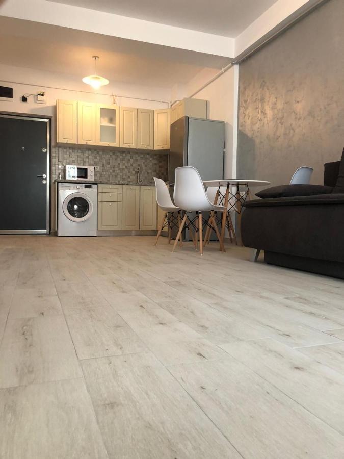 Sunrise Holiday Apartment - Mamaia Nord Năvodari Екстериор снимка