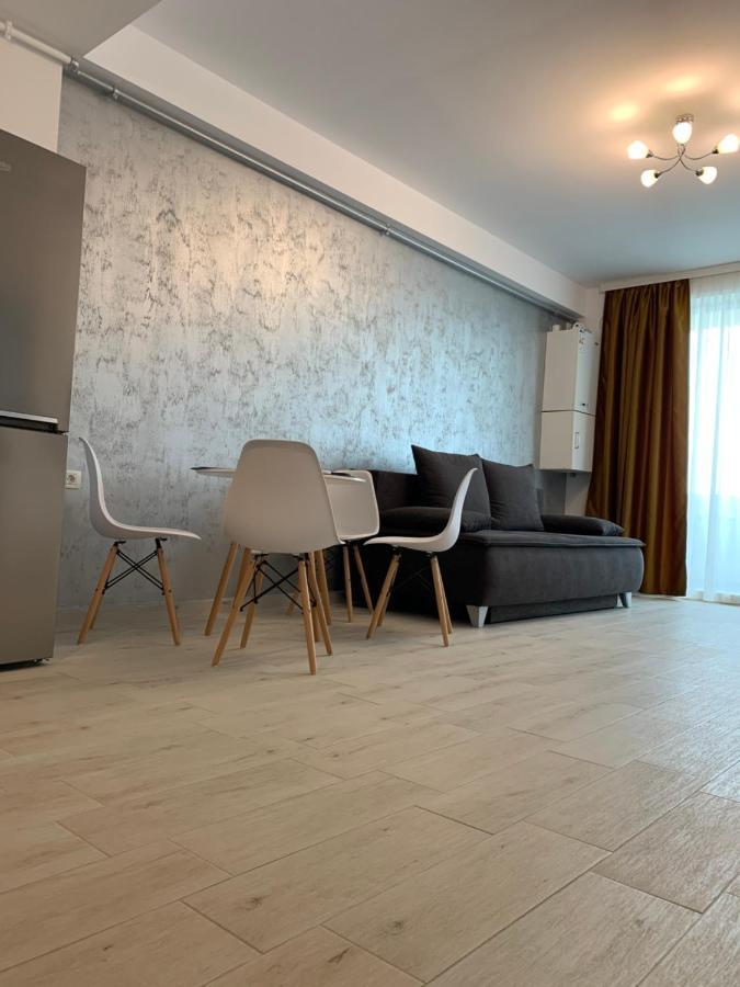 Sunrise Holiday Apartment - Mamaia Nord Năvodari Екстериор снимка